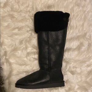 Ugg tall black boot with fur size 10